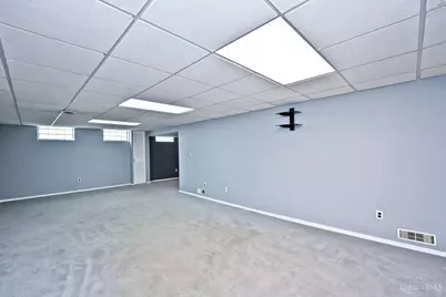 6040 Seiler Drive, Cincinnati, OH 45239 - Photo 34