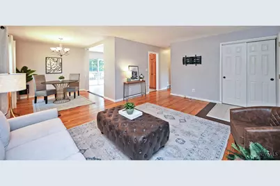 6040 Seiler Drive, Cincinnati, OH 45239 - Photo 10