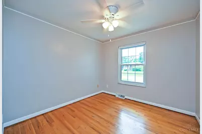 6040 Seiler Drive, Cincinnati, OH 45239 - Photo 28