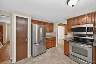 191 Cedarbrook Dr, Loveland, OH 45140 - Photo 14