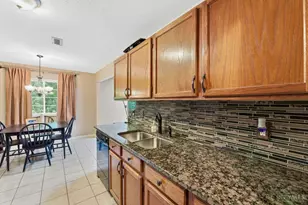 1572 Gelhot Dr, Fairfield, OH 45014 - Photo 4