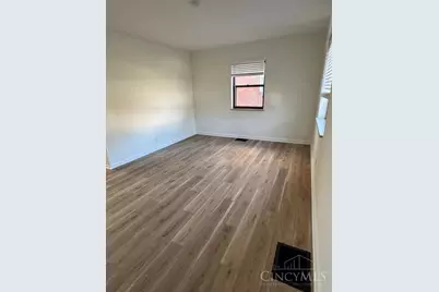 5227 Parkview Avenue, Green Township, OH 45238 - Photo 2