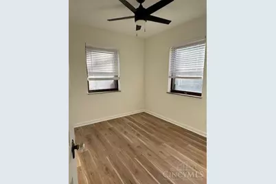 5227 Parkview Avenue, Green Township, OH 45238 - Photo 6