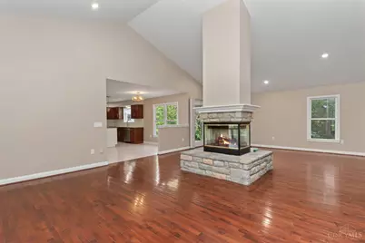 7147 Brightwaters Court, Liberty Township, OH 45011 - Photo 8