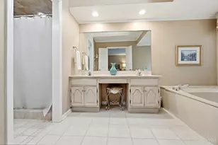 8183 Lyndhurst Ct, Sycamore Township, OH 45249 - Photo 28
