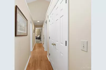 8183 Lyndhurst Court, Sycamore Township, OH 45249 - Photo 24