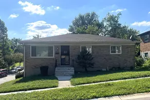 3005 Aquadale Ln, Cincinnati, OH 45211 - Photo 1