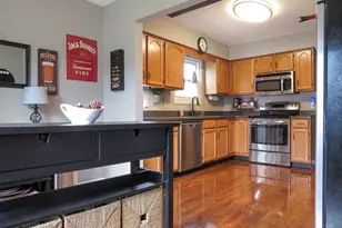 932 Tarragon Ln, Miami Township, OH 45150 - Photo 10