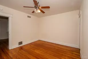 221 E Rochelle St, Cincinnati, OH 45219 - Photo 14