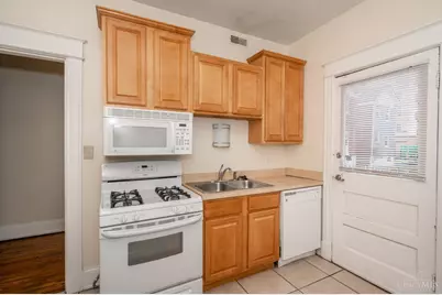 221 E Rochelle Street, Cincinnati, OH 45219 - Photo 8