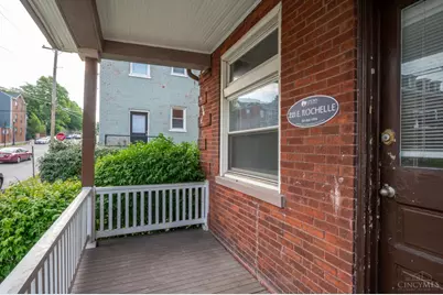 221 E Rochelle Street, Cincinnati, OH 45219 - Photo 2