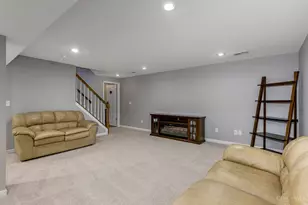 7367 Sussex Dr, West Chester, OH 45069 - Photo 28