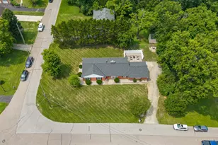 1028 Newcastle Dr, Springfield Township, OH 45231 - Photo 54