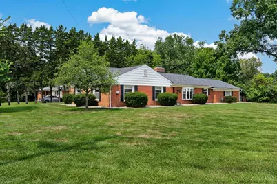 1028 Newcastle Drive, Springfield Township, OH 45231 - Photo 4