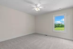 1200 Hunters Glen Dr, Adams Township, OH 45177 - Photo 28