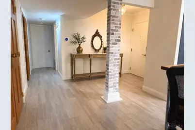 1602 Pine Tree Ln, West Carrollton, OH 45449 - Photo 2
