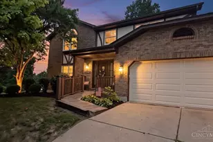 2590 Westbourne Dr, Cincinnati, OH 45248 - Photo 1