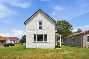 432 Forest St, Washington Court House, OH 43160 - Photo 2