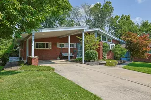 337 Glen Oaks Dr, Delhi Township, OH 45238 - Photo 2