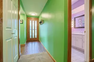 337 Glen Oaks Dr, Delhi Township, OH 45238 - Photo 6