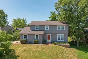 8128 Rollingwood Way, West Chester, OH 45069 - Photo 2