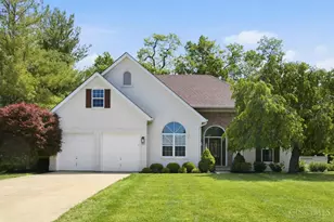560 Virginia Ln, Union Township, OH 45244 - Photo 2