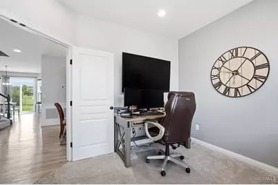 7030 Quellin Boulevard, Hamilton Township, OH 45039 - Photo 8
