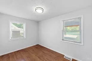 8546 Darnell Ave, Sycamore Township, OH 45236 - Photo 12