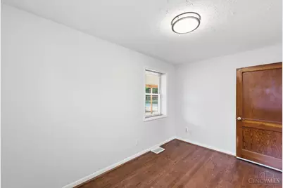8546 Darnell Avenue, Sycamore Township, OH 45236 - Photo 16