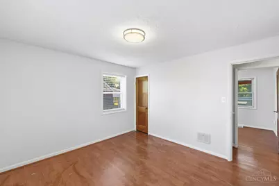 8546 Darnell Avenue, Sycamore Township, OH 45236 - Photo 22