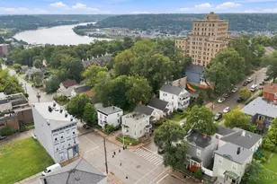 2560 Hackberry St, Cincinnati, OH 45206 - Photo 2