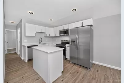 8812 Pine Road, Sycamore Township, OH 45242 - Photo 10