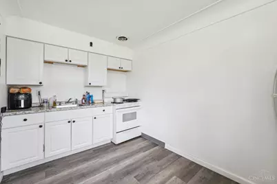 3048 Gilbert Avenue, Cincinnati, OH 45206 - Photo 20