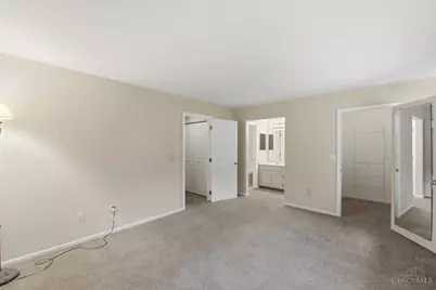 6288 Eagles Lake Dr, Cincinnati, OH 45248 - Photo 18
