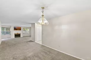6288 Eagles Lake Dr, Green Township, OH 45248 - Photo 10