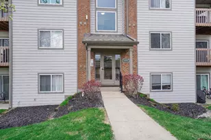 8945 Eagleview Dr, West Chester, OH 45069 - Photo 2