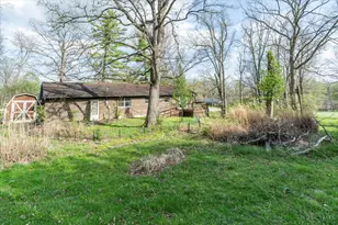 103 Hickory Hills Dr, Liberty Twp, OH 45133 - Photo 6