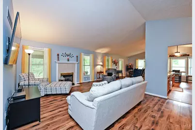 2020 Cristata Court, Amelia, OH 45102 - Photo 10