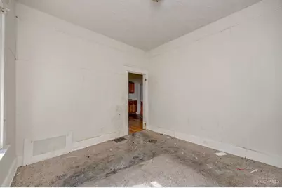 4922 Plainville Road, Cincinnati, OH 45227 - Photo 12