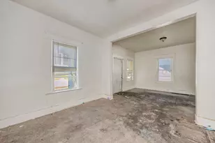 4922 Plainville Rd, Cincinnati, OH 45227 - Photo 14