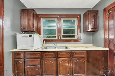 5807 Elder Street, Fairfax, OH 45227 - Photo 8