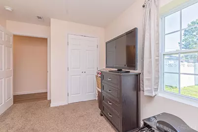 240 N Sycamore Street, Lynchburg, OH 45142 - Photo 18