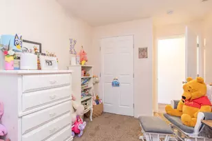 240 N Sycamore St, Lynchburg, OH 45142 - Photo 16