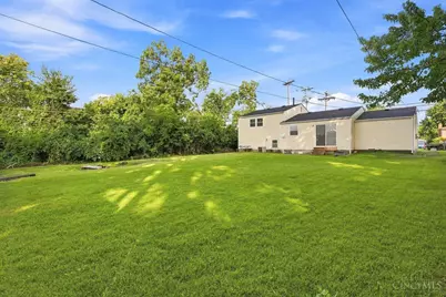 3419 Springdale Road, Cincinnati, OH 45251 - Photo 32