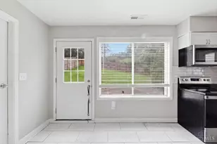 2343 Fairgreen Dr, Green Township, OH 45238 - Photo 8