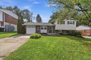 2343 Fairgreen Dr, Green Township, OH 45238 - Photo 1