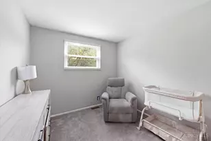 2343 Fairgreen Dr, Green Township, OH 45238 - Photo 14
