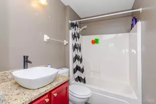 6155 Old Stone Ct, Fairfield Township, OH 45011 - Photo 16