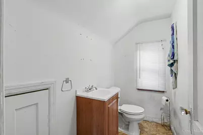 8317 Lake Avenue, Deer Park, OH 45236 - Photo 18