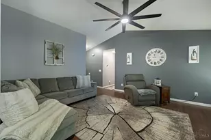 21 Clearbrook Dr, Franklin, OH 45005 - Photo 4
